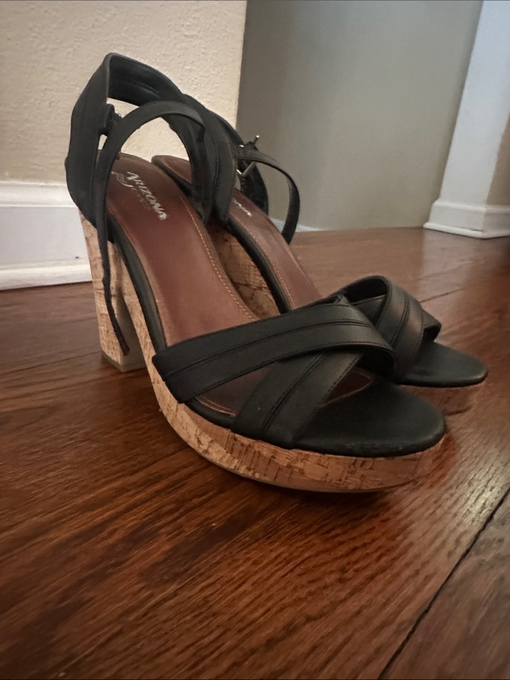 Arizona Jean Company Black Cork Platform Sandals